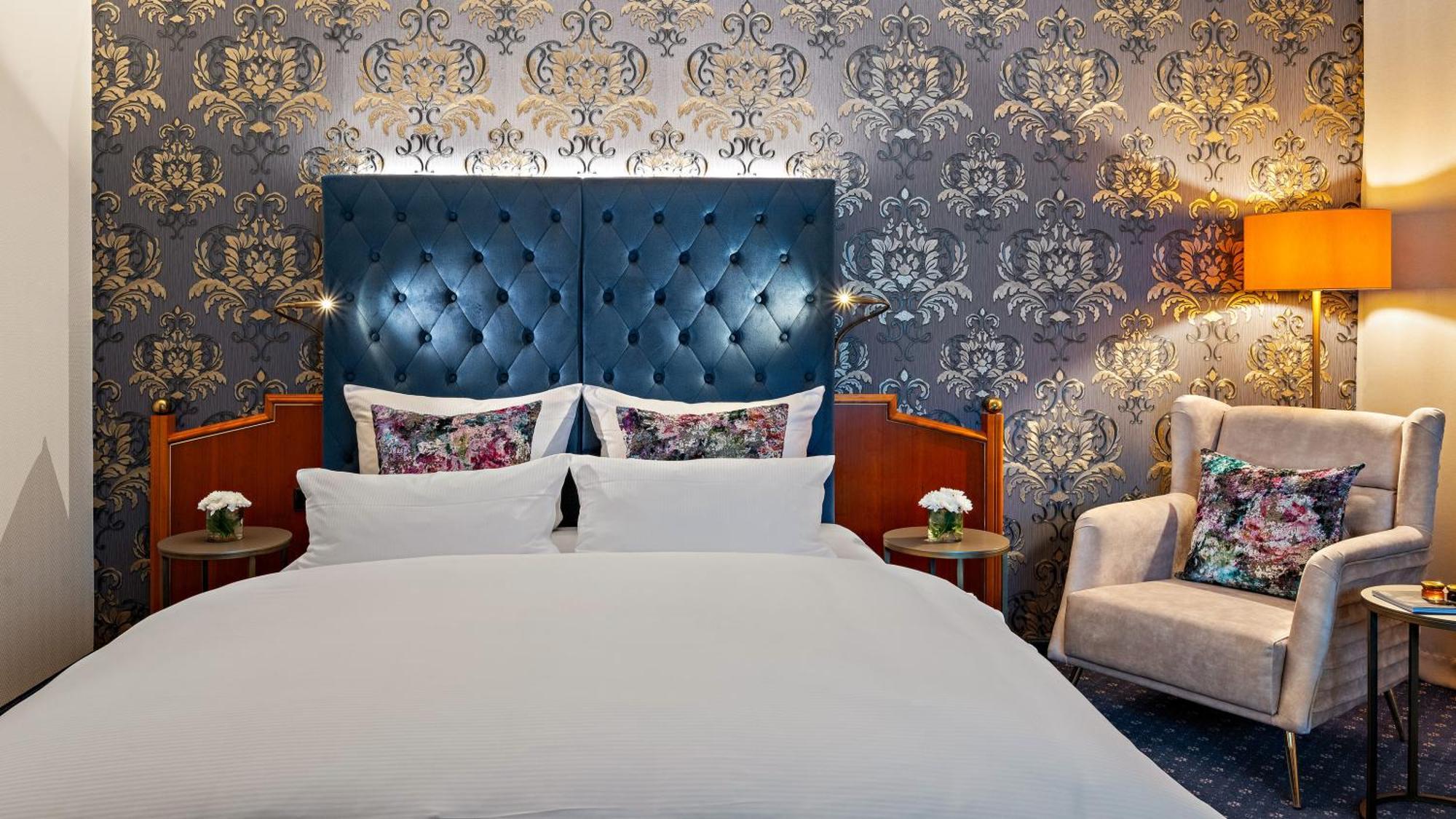 Hotel Bayerischer Hof Dresden Ngoại thất bức ảnh
